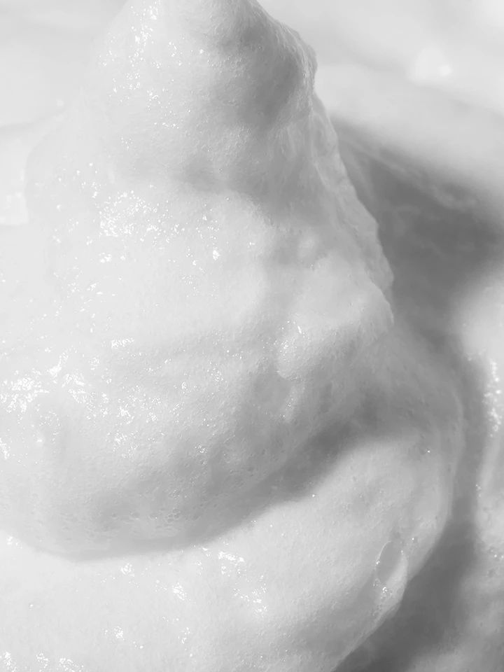 COSRX - Hydrium Triple Hyalouronic Moisturizing Cleanser 150mL